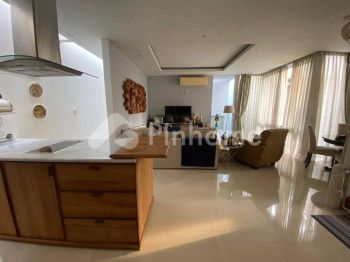 Dijual Rumah Lingkungan Asri di Kemang Jakarta Selatan