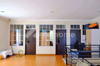 Dijual Rumah Bagus Dan Terawat di Janur Elok