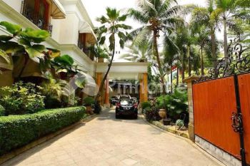 Dijual Rumah Siap Huni di Menteng, Jakarta Pusat